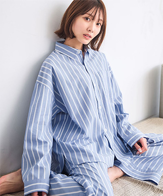 aimerfeel楽ブラ(R) 単品ブラジャーは、今日はちょっぴり楽したい、そんな日に！締めつけ感のないやわ心地のブラで、カラダもココロもほっとリラックス。もっちりとした伸縮性となめらかな素材が身体に快適にフィットし、 ソフトワイヤーとやわらかカップのやさしいつけ心地が、ナチュラルでふっくらとしたキレイ胸をメイクします。